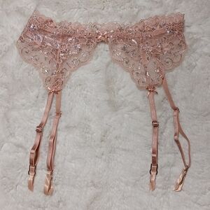 Victoria's Secret lace silver garter belt lingerie sz XS/S